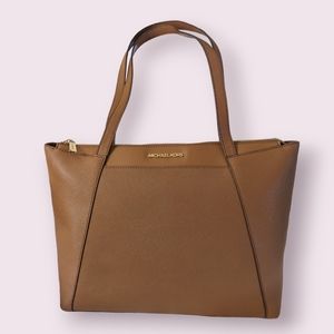 Michael Kors Tote